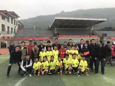 龙口足球联赛冠军是谁_龙口足球俱乐部_联赛足球冠军龙口是谁